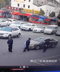 ����ҹ����������ҹͣ������ �㳡��������˫����ĭ����