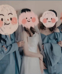 ˮ��ɫ�İ���ȹ��ͬ������ ��ƬЧ��һ����