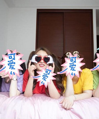 抽空花了一天解决了伴娘服 一起拍了美美的照片