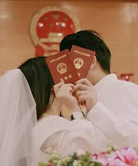 �����֤ʵ�������������Ļ�ױ ����