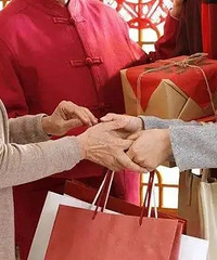 Ů������һ���ͼ��Σ�����ʲô����ȽϺ���