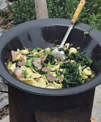 �ֵ���Ұ�׷���ʱ�������Ұ������