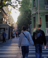 ����ɹ��ǣ����Ƭ �����680ԪƤ��һ��