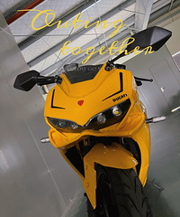 �������������������´�����������һ��Ħ�г�