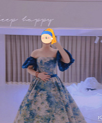 �ͽ���һ����ɴ�ľ�ϲ�������Ī�λ�԰