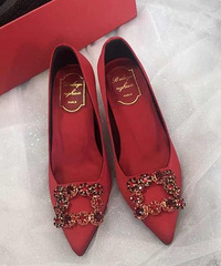 ��鴩��ȻҪѡϲ��ĺ�ɫ ��Ϊ����ֻ��һ�ξ���ĳ������