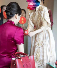 �����Ҽ���Ů���Ĵ������ͻ�Ь