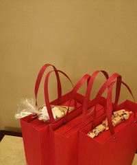 �����˴�ѧ���ѵĽ������� ���ջ���ӿ����ͷ��