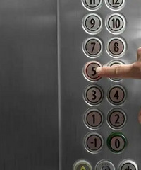 ����ְ�Ĺ�˾�쵼��Ȼ���ҵ�ǰ����...�Ҹô�ְ��