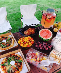 ʮ�����˵�¶Ӫ �۲��ˣ�