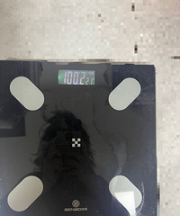 ������Ů������ô�ã�ֻ��103������100 �ݲ���ȥ�ˣ�
