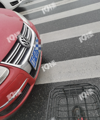 [����]���ڳ�������ǰ��������ײ�ˣ������ŷŻ���