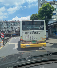 [����]����ĳ����ͣ�����¿�Ҫռ2���������ⰲȫ��