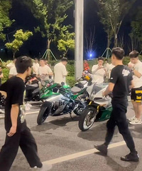 ����149������Ħ�оۼ�ը��쭳���3�˾�����Υ������ȫ��