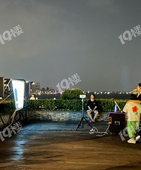 ��ҵ�ħ����ɢ�����������г���ģ��ؼ��Ǻ�������