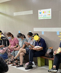 ��ĺ����Ǹ�ĸ�������Լ����أ���������ĸ���Ը�����������