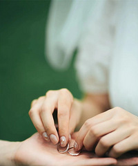 ��֤��Ҫ��¶���ĳ���Χ�У��Ǿ������ģ�һ�ŷ���