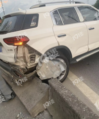 [����]�Ƽ��������˹��׷β�ִ�SUV��������ײ������