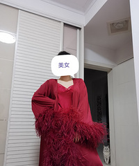 ��ɫ������ÿ����Ҽ�è�䶼������