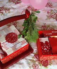 �����Լ������� Ů���Ѿ���������Ǯ���ҳ� ���Ϳ��ˣ�