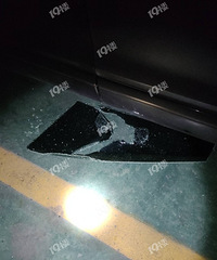 ����ĳС�����³���ʮ���������Ҵ����ԣ�����12СʱѸ���ư���