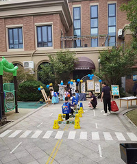 �е����ˣ�������С�౾��Ϊ�᲻��Ӧ û�뵽ͷҲ���ؾͽ���У��