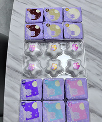 �����˶������Դ�ͳ���±� ÿ���Ҷ����ּ��ݱ����ѩ�±�