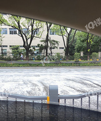 ����·����ѩ���ˣ�����˵�·���������ض�����ĭ��