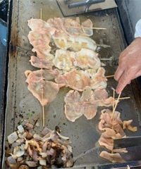 ��������үү��̯�ˣ�ÿ��2:30���ҳ�̯��