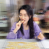 ����Ŷ����ѧŮ��ʦ