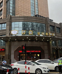 ���ǰ������ܵꣿ��ͷ��ô��