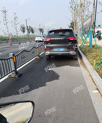 �����ſ�����ͣ��  ��ƿ��������ȥ ��������