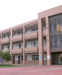 ̫������Ľ�ˣ����ݡ���ƽ��������������ѧУСѧ��������䴲