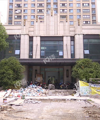 ����һ�������װ��̫���֣��ƻ�С��������ʩ���ܶ���񿴲���ȥ