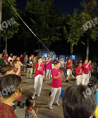 �α�ҹ�������Ӧ�����ߵ���Ժ�վ��������ֵĵط��˰ɡ�