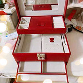 ����͸��������κ�