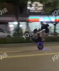 ����������ͷ���ֹ�������쭳���ͷ�������Ź���һ����ɡ���