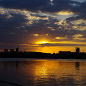 ����������