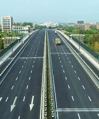 ���˿����������о�ϲ�����¿ռ䲻����ͣ�������������򳡣�