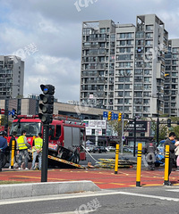 �л���·�Ĺ�·�ڣ��������ͷײ�����ر��Σ��糵�����ռ��