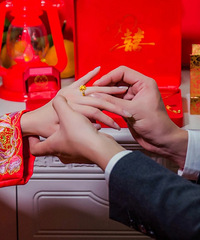 �ŵ��� ���Ϲ��ϼҵĽ��ɱ��𾪵� �������100����