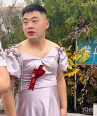 ���ﲻ�ܵ������ֳ� 4��С�ﴩȹ�Ӷ��� ���ɽ���ʱ����������