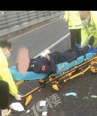 ������Ž���Ħ�г�����������һ̲Ѫ��120�Ѿ�����������