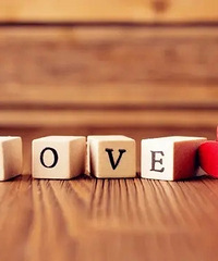 һ�����õİ��� һ������ѡ���� Ȼ���ٺܺõؾ�Ӫ