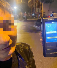 ������һ�־Ƽ��ع⣡���ܲ鴦162��