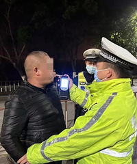 ������һ�־Ƽ��ع⣡���ܲ鴦162��