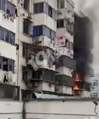 ͻ��������ĳ��С�����˼����Ż��ˣ���ù����¥���ھӡ�