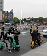 �Ѱ�ȫ�������ؼ�  ���˽����ϲ����ͷ����ϵ��ȫ�۵�Υ����Ϊ