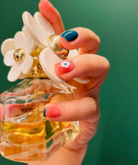 Ů���Ӷ�ϲ�����Լ�������ƯƯ����