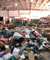 ���С���Լ����ˣ������Լ�ȥ�ҿ�ݡ������£�